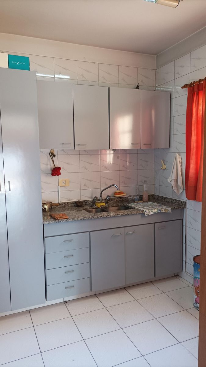 VENTA: San Martin centro. Depto 3 amb. Apto profesional - 4