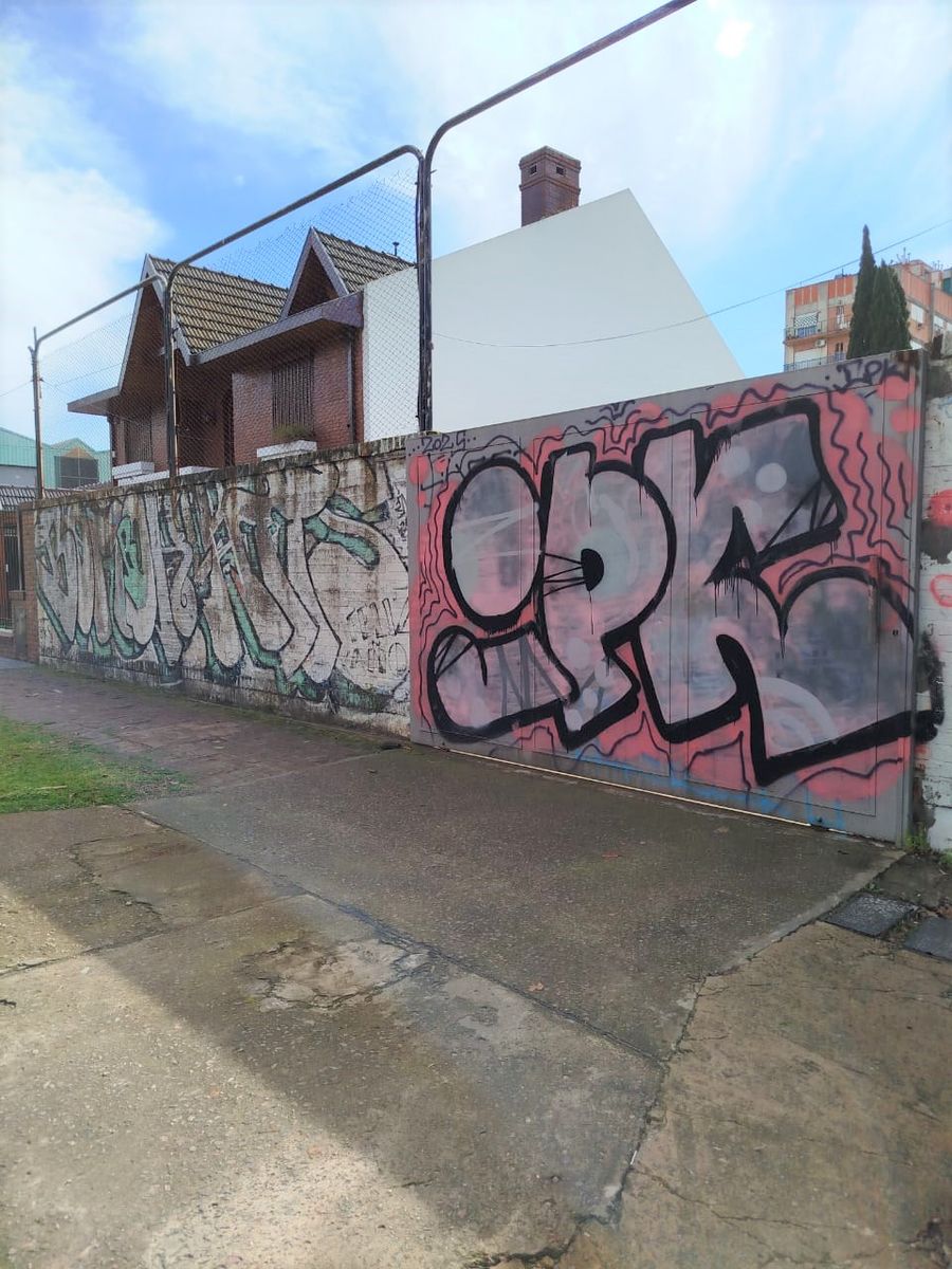 VENTA: Lote en Villa Ballester centro. Zona residencial - 6
