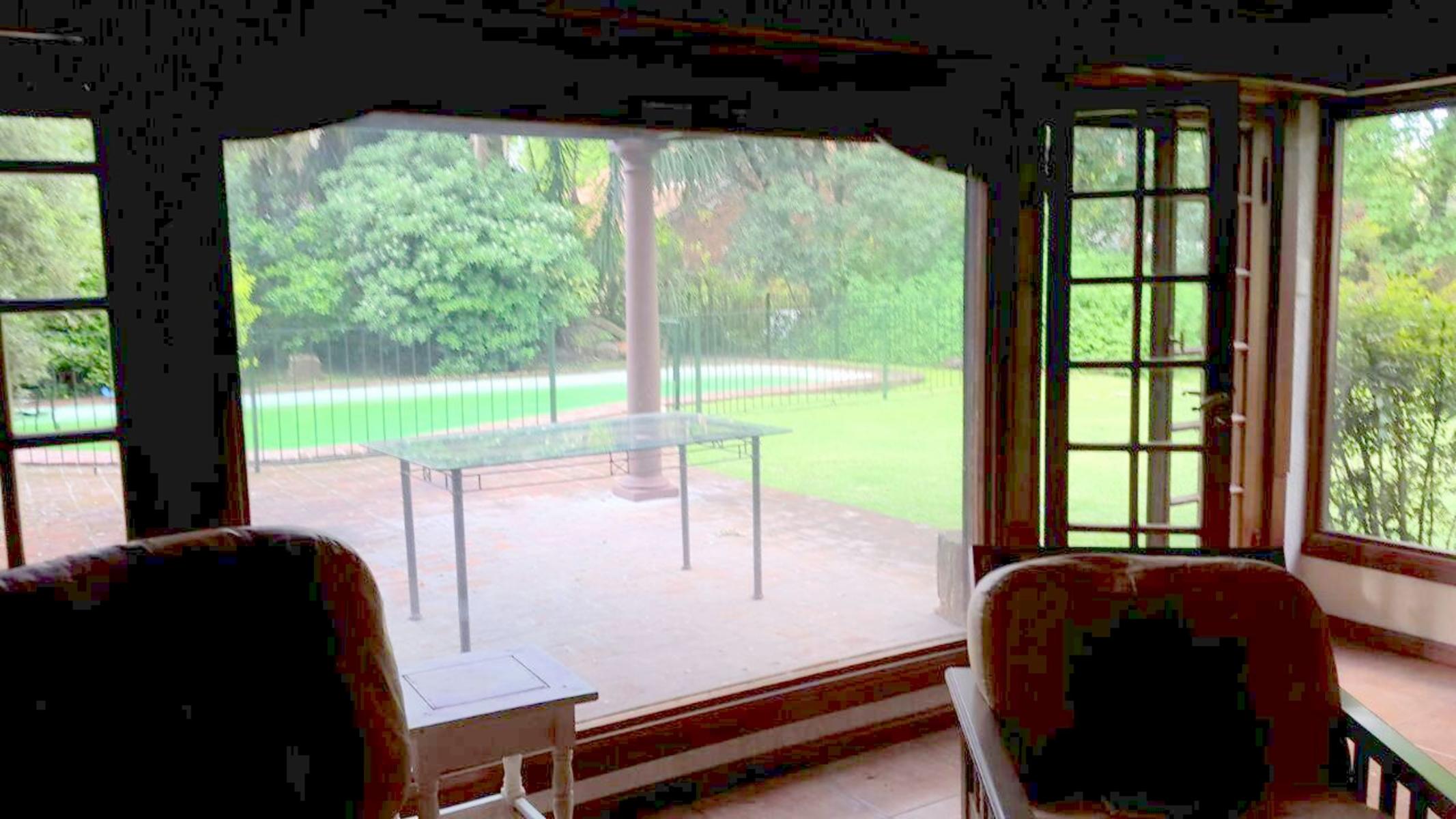 Casa en venta - Los Ñanduces - Ingeniero Maschwitz - Casaquinta 1600 m2 de parque - 4 Dormitorios - Piscina — foto 3