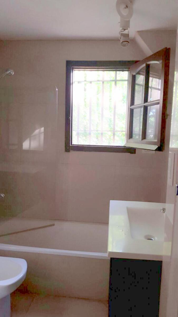 Casa en venta - Los Ñanduces - Ingeniero Maschwitz - Casaquinta 1600 m2 de parque - 4 Dormitorios - Piscina — foto 11