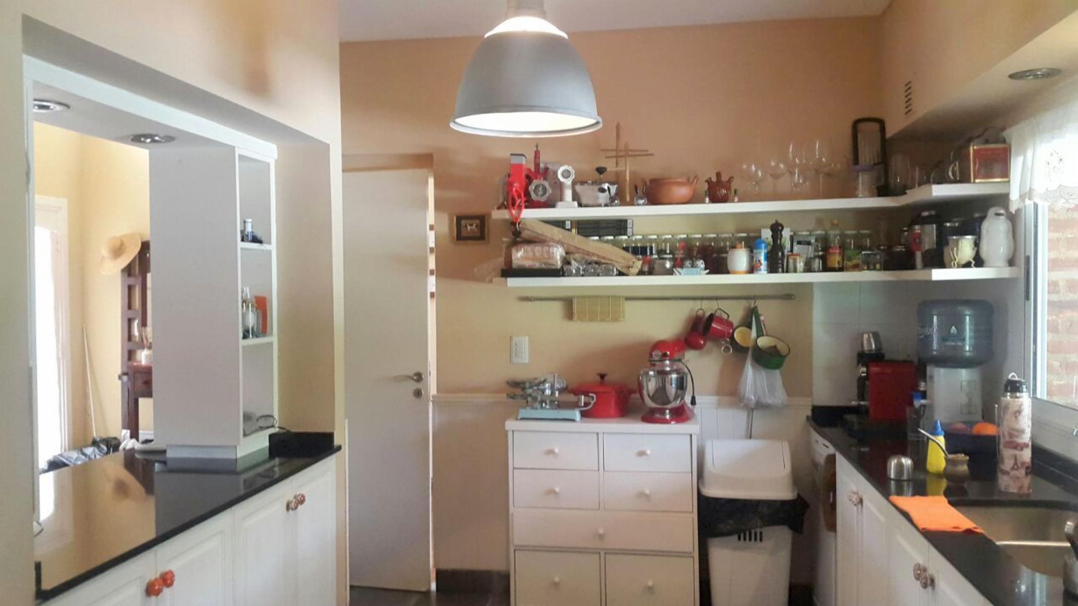 Casa en venta - Barrio Cube - Countries y Barrios Cerrados Escobar - CASA AL RIO CON AMARRA PROPIA — foto 12