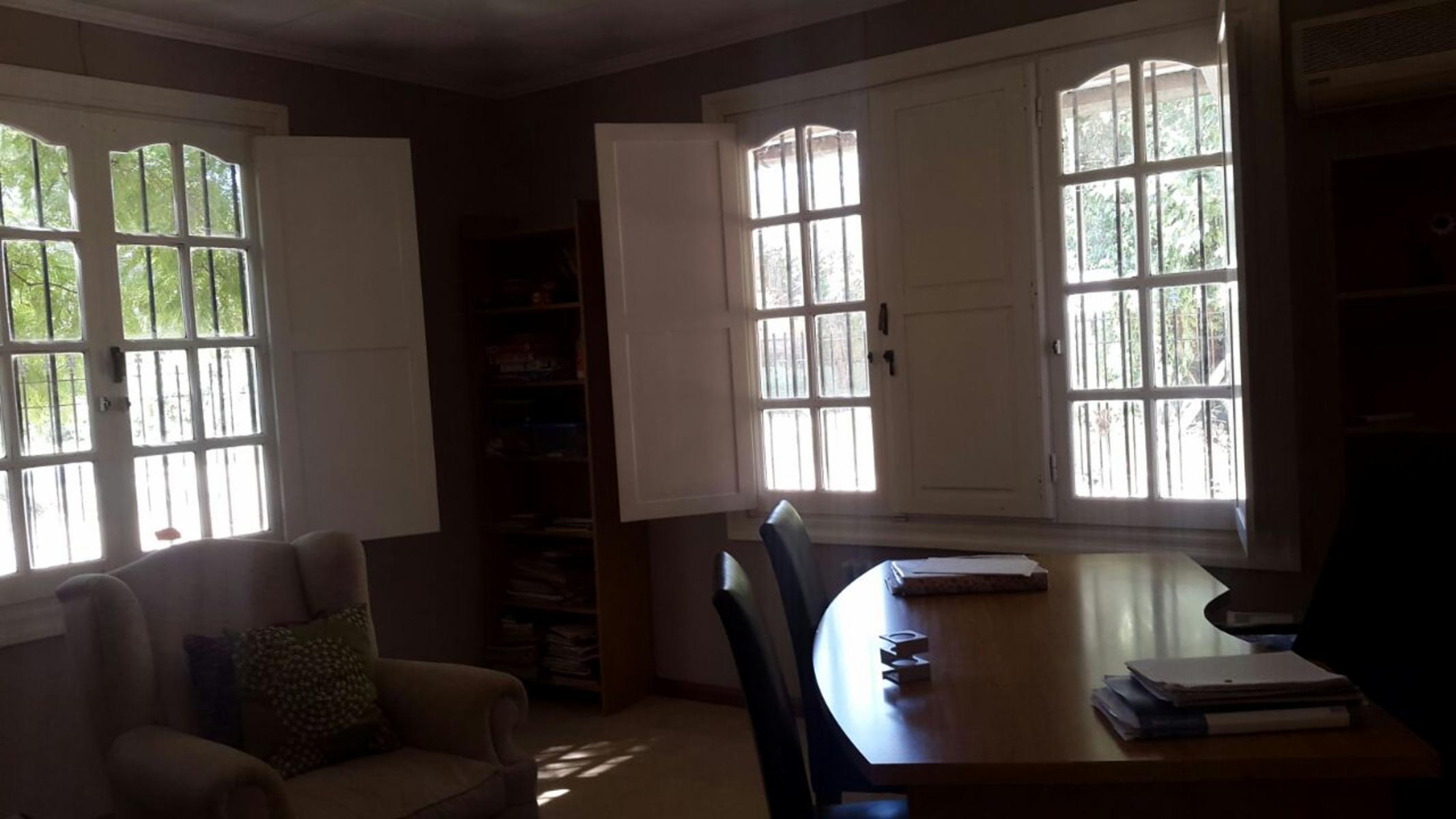 CASA EN VENTA - AL RIO CON AMARRA Y MUELLE - 2000mts de terreno - Barrio Cube - Countries y Barrios Cerrados Escobar — foto 13