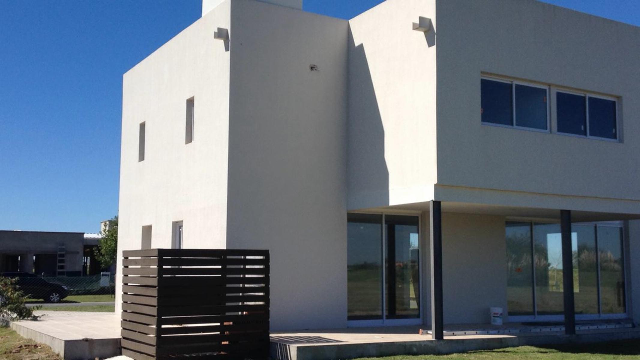 Casa en venta - El Cantón - Barrio Puerto - Countries y Barrios Cerrados Escobar - A ESTRENAR - LOTE CENTRAL - 2 PLANTAS — foto 9