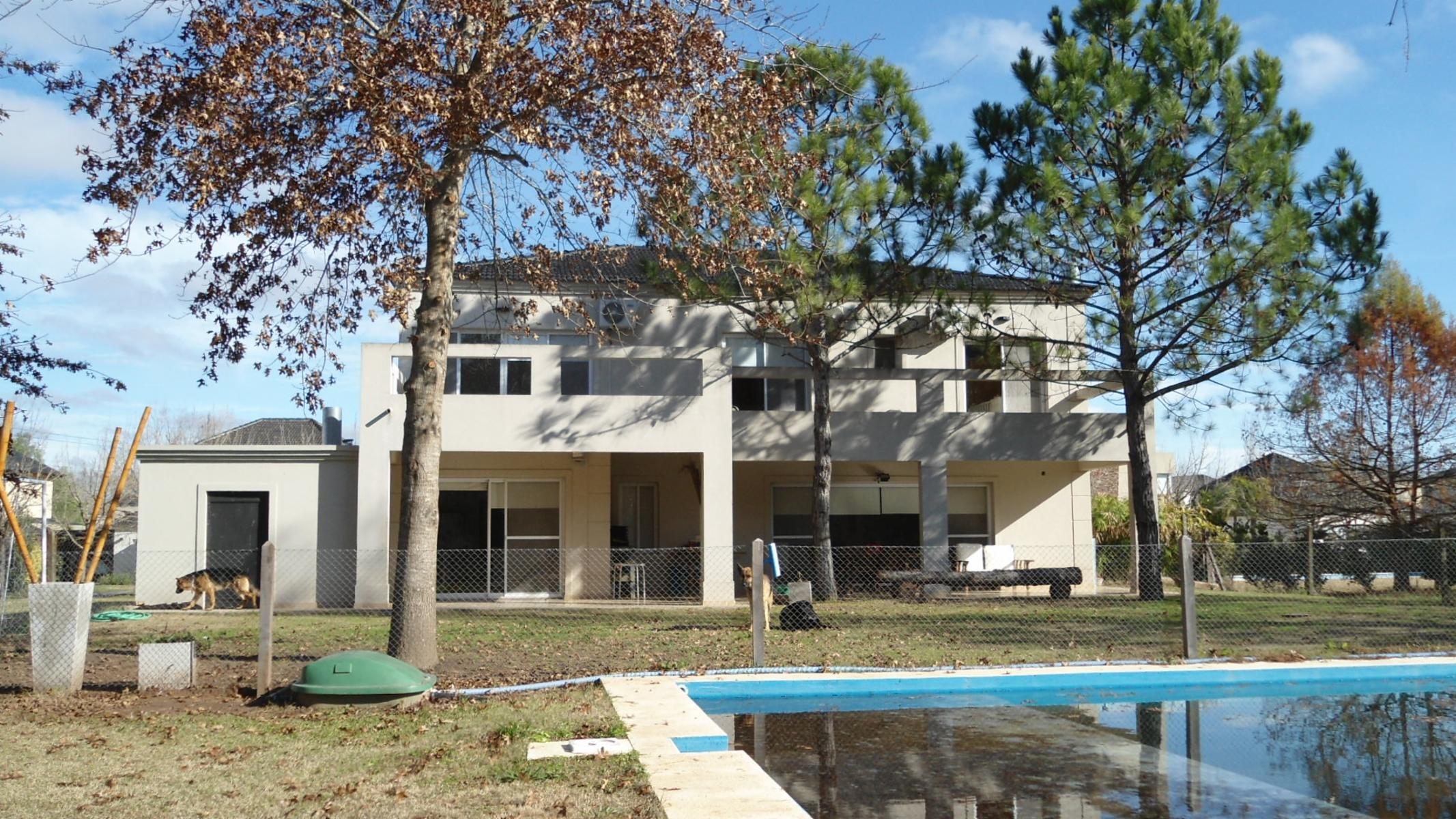 Casa en venta - Septiembre - Countries y Barrios Cerrados Escobar