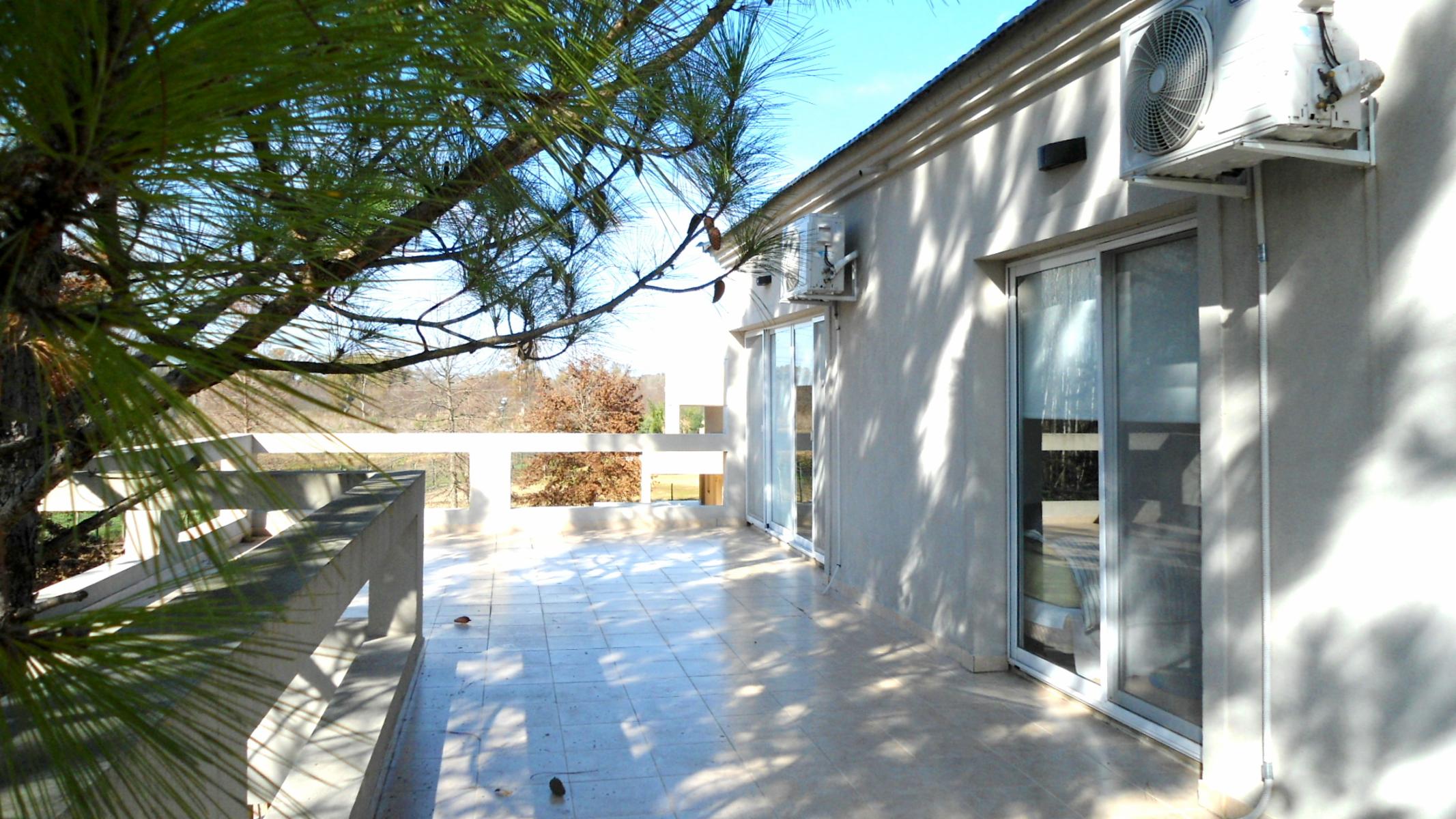 Casa en venta - Septiembre - Countries y Barrios Cerrados Escobar — foto 3