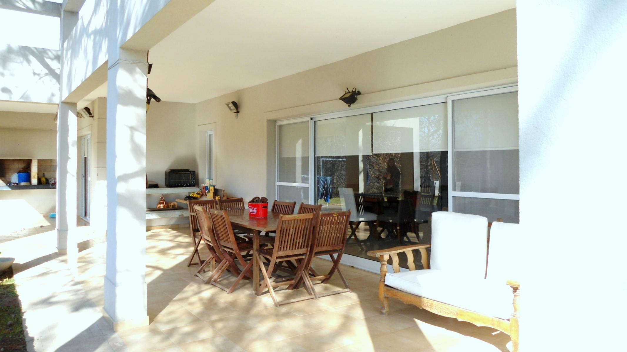 Casa en venta - Septiembre - Countries y Barrios Cerrados Escobar — foto 10