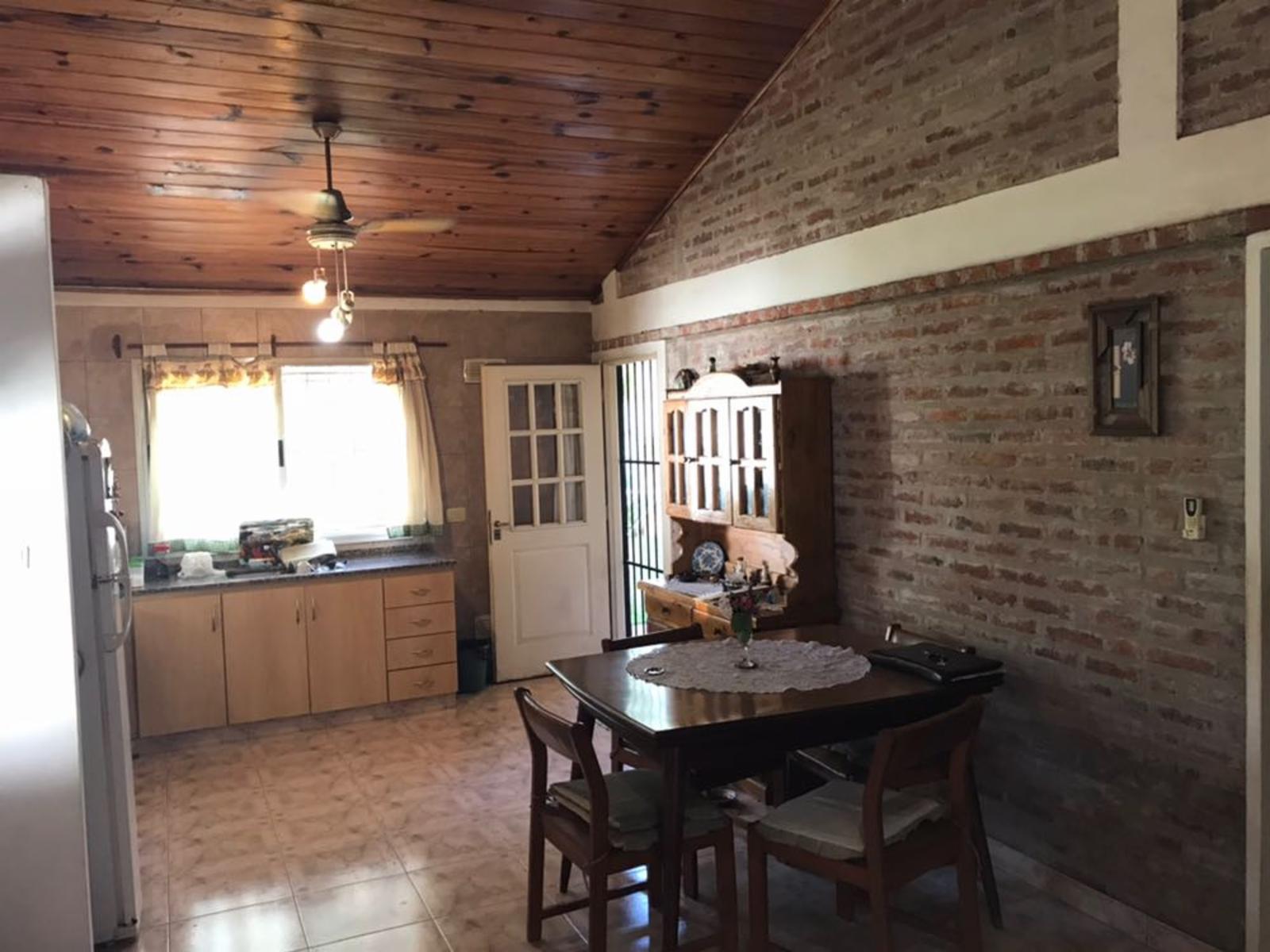 CASA EN VENTA - ZONA CASAS QUINTAS - LAS GLORIAS - INGENIERO MASCHWITZ — foto 3