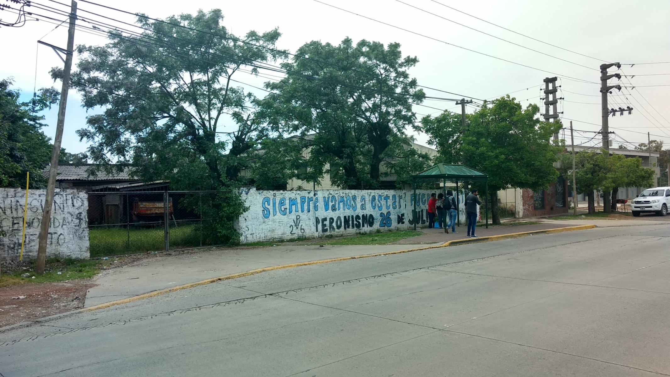 TERRENO C/ GALPON Y LOCAL COMERCIAL - EXCELENTE UBICACIÓN S/ EX RUTA 9