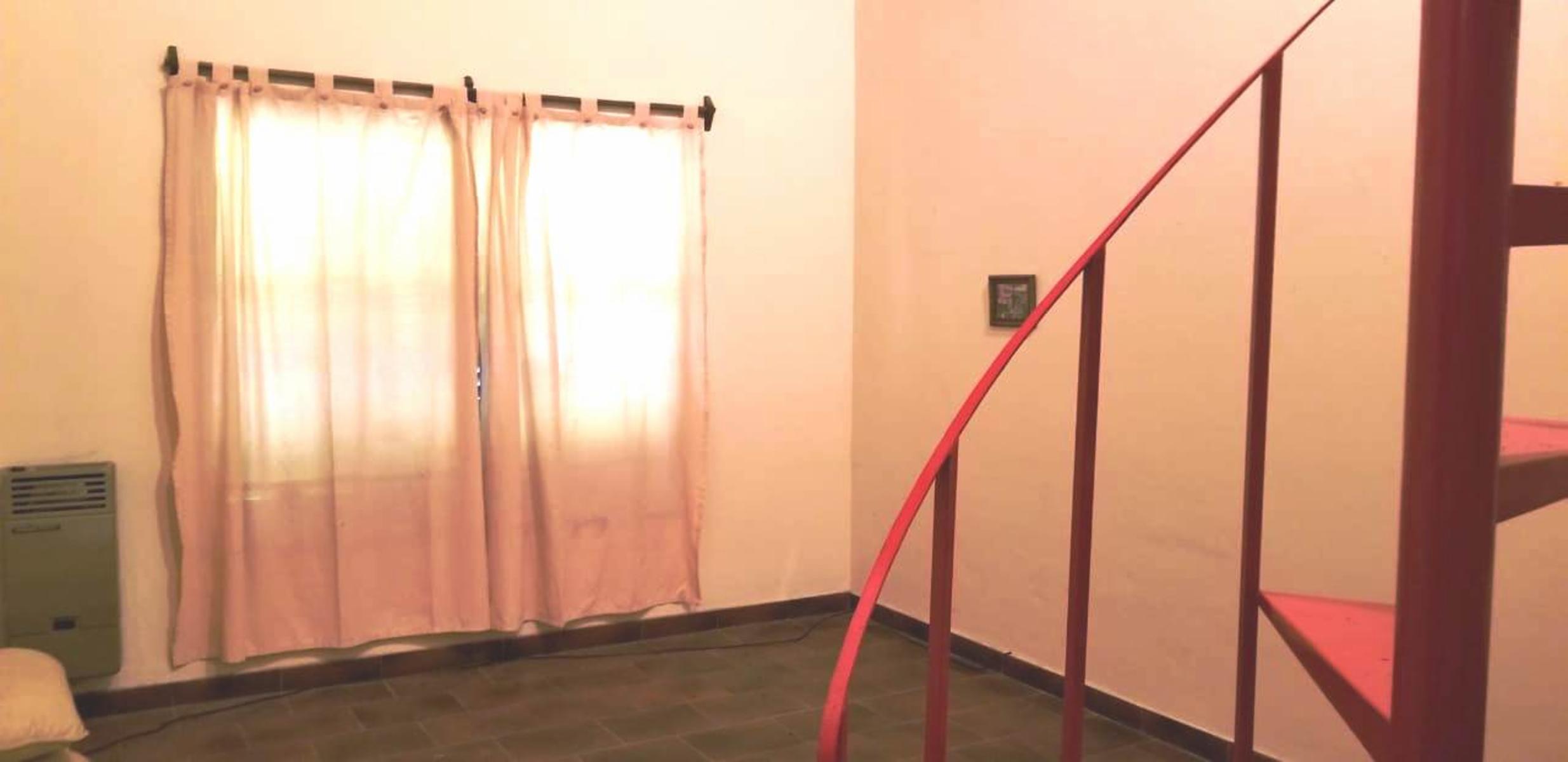 Casaquinta de fin de semana en zona Residencial Las Glorias — foto 9