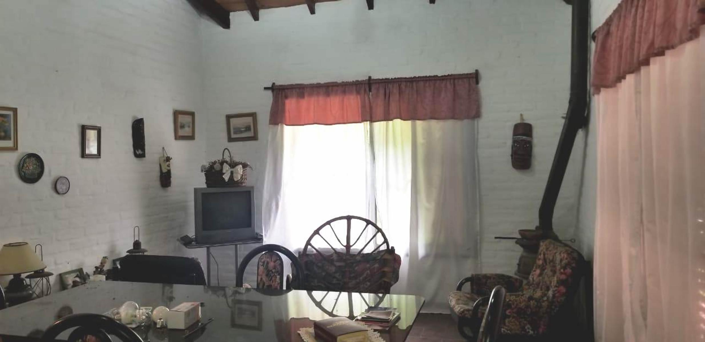 Casaquinta de fin de semana en zona Residencial Las Glorias — foto 11