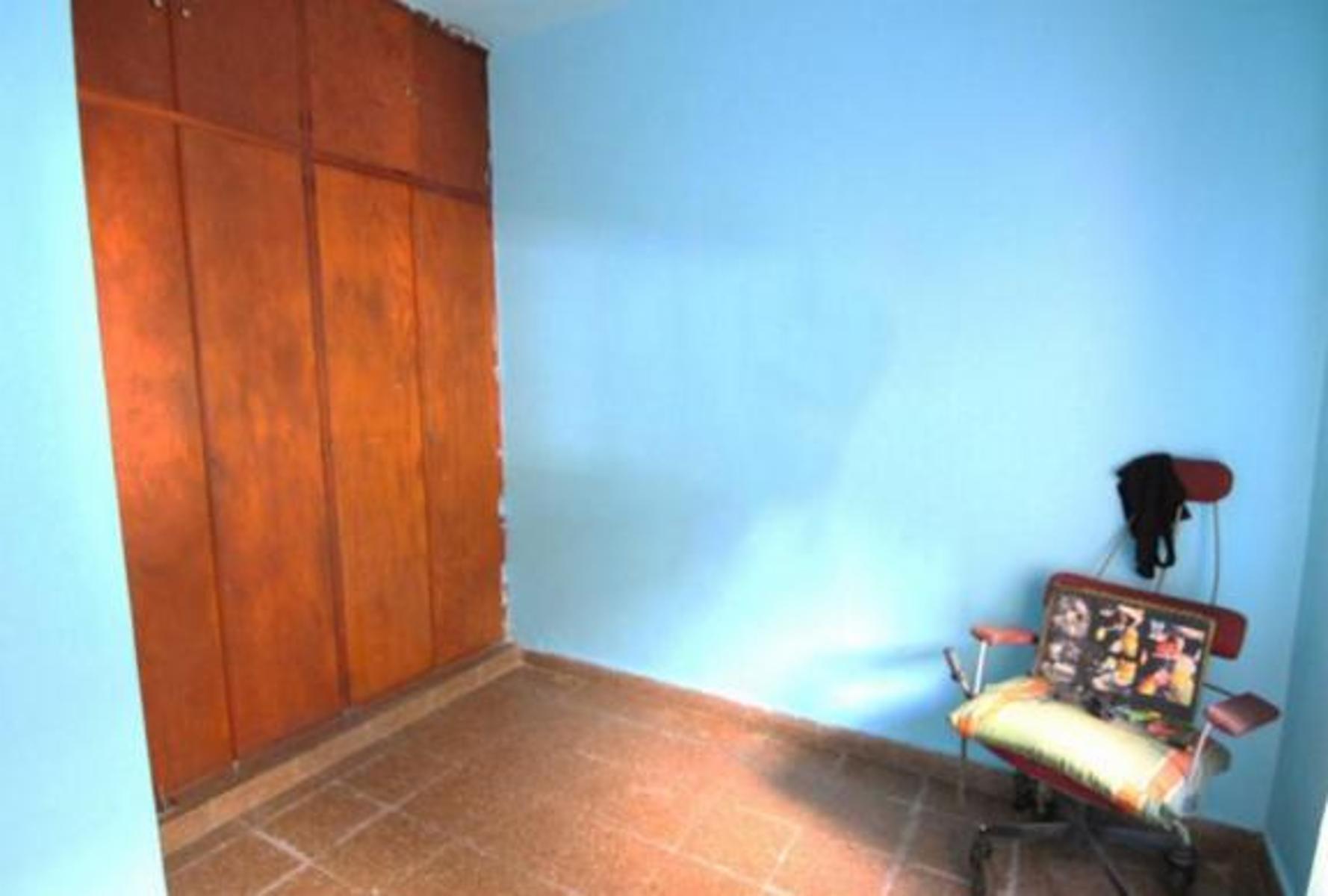 Villa Adelina - A 6 cuadras de Panamericana y Thames - Casa en Venta a Reciclar o Modernizar — foto 10