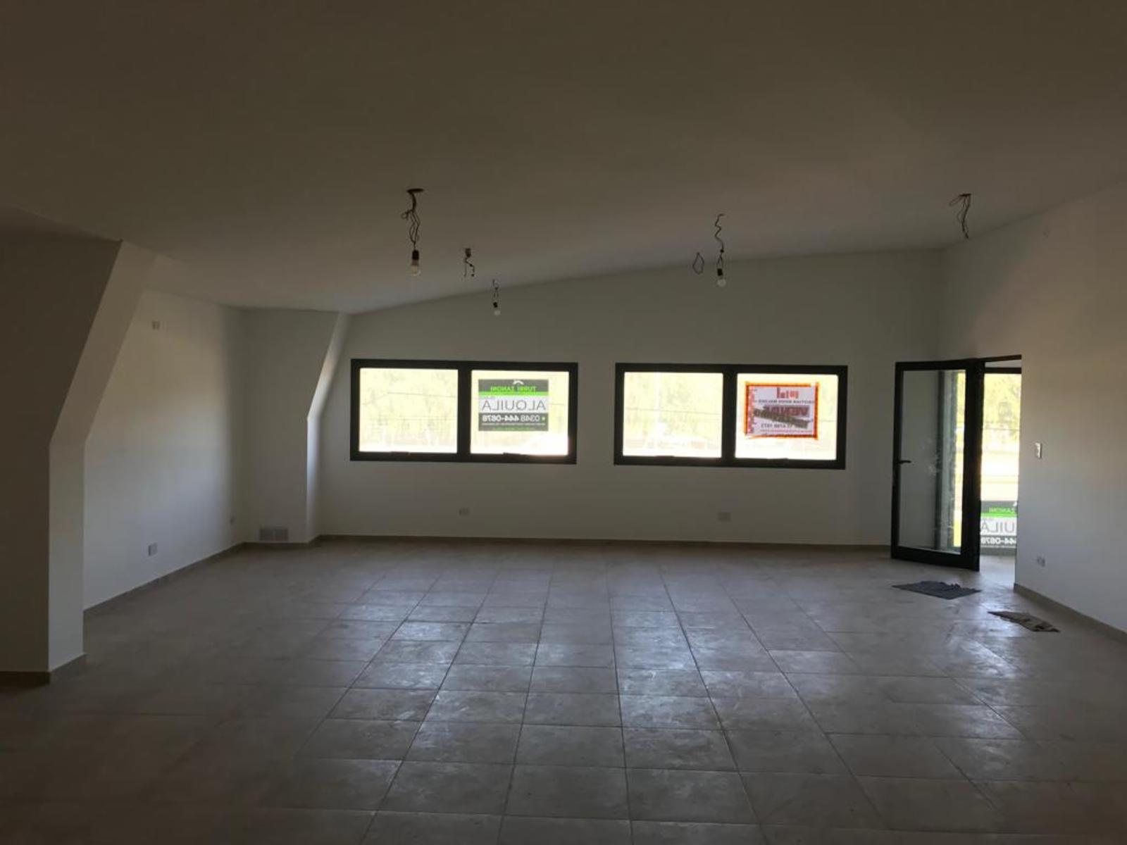 OFICINA A ESTRENAR DE 100m2 - 1° PISO S/COLECTORA ESTE - 6