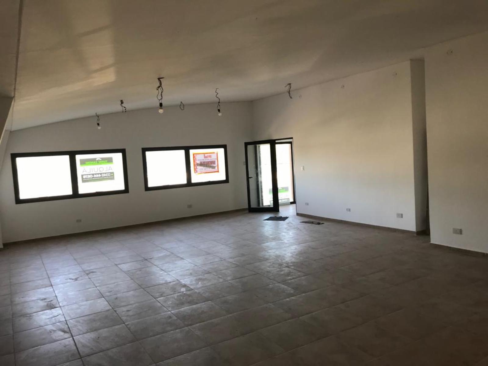 OFICINA A ESTRENAR DE 100m2 - 1° PISO S/COLECTORA ESTE - 7