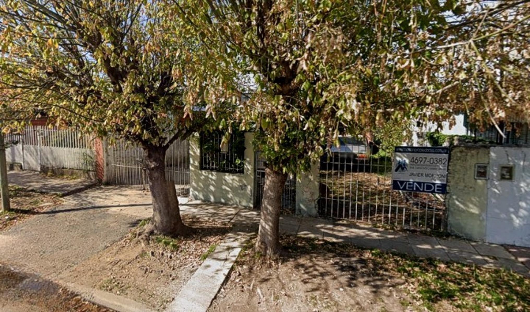 2 CASAS SOBRE LOTE PROPIO, IDEAL 2 FAMILIAS. MORON SUR