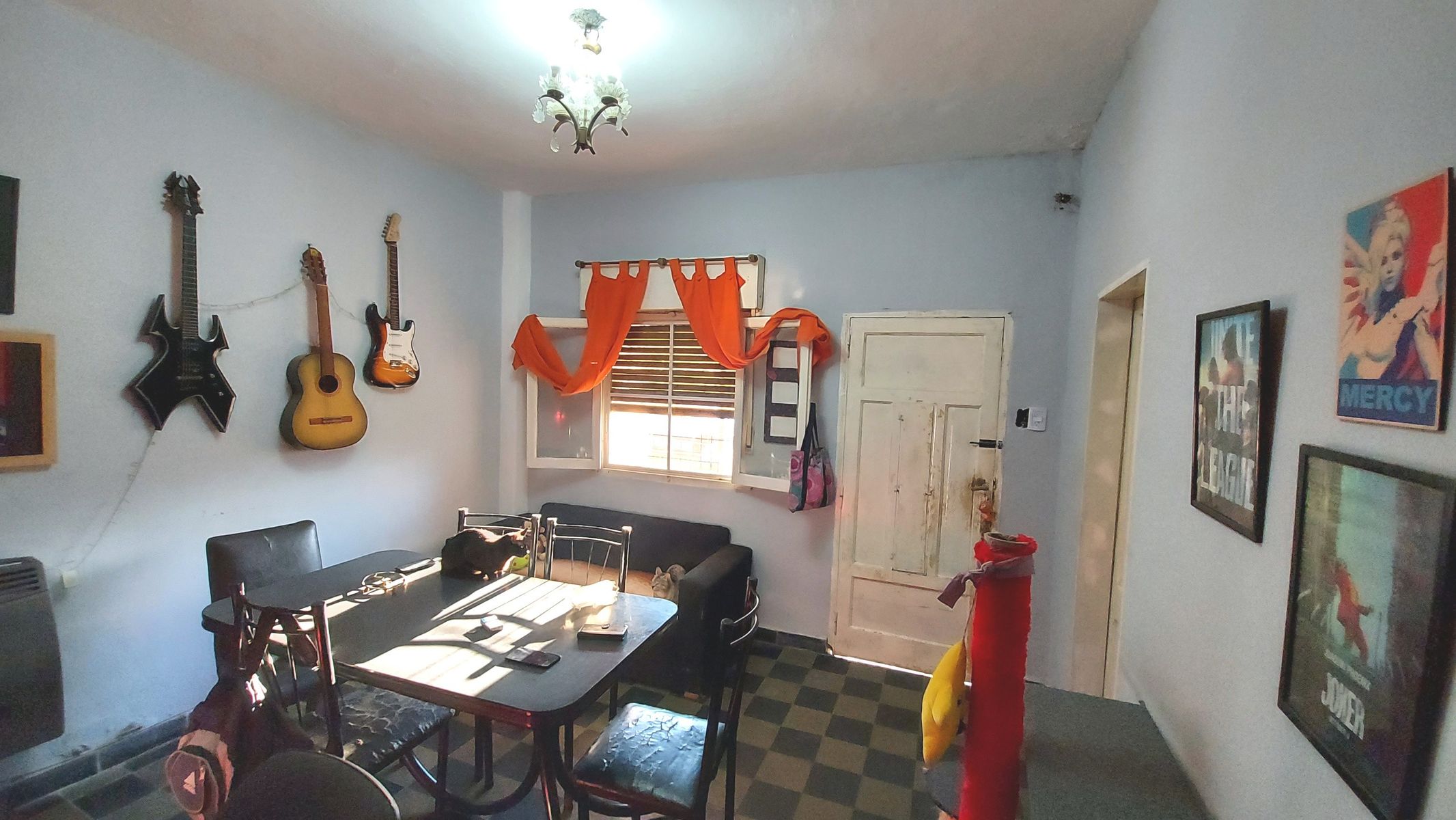 CASA A REFACCIONAR SOBRE LOTE PROPIO DE 10 X 25 — foto 3