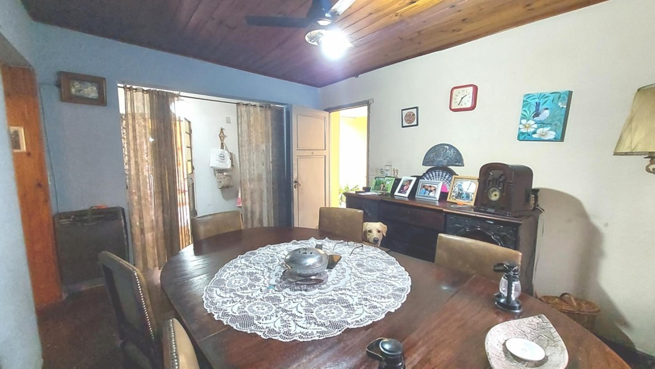 VENTA CASA MORON / CASTELAR