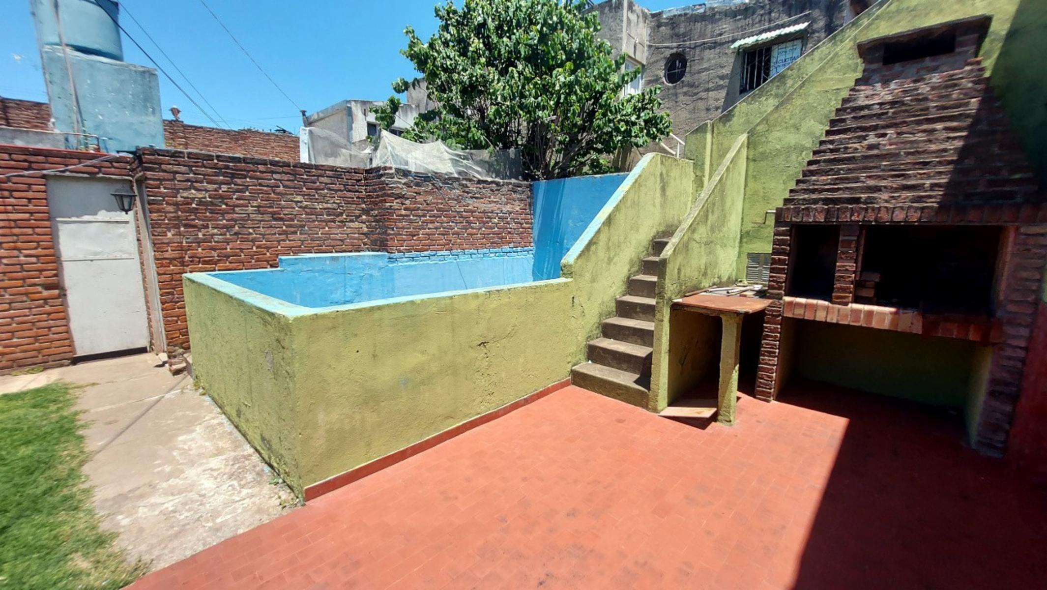 CASA VENTA MORON DEPARTAMENTOS