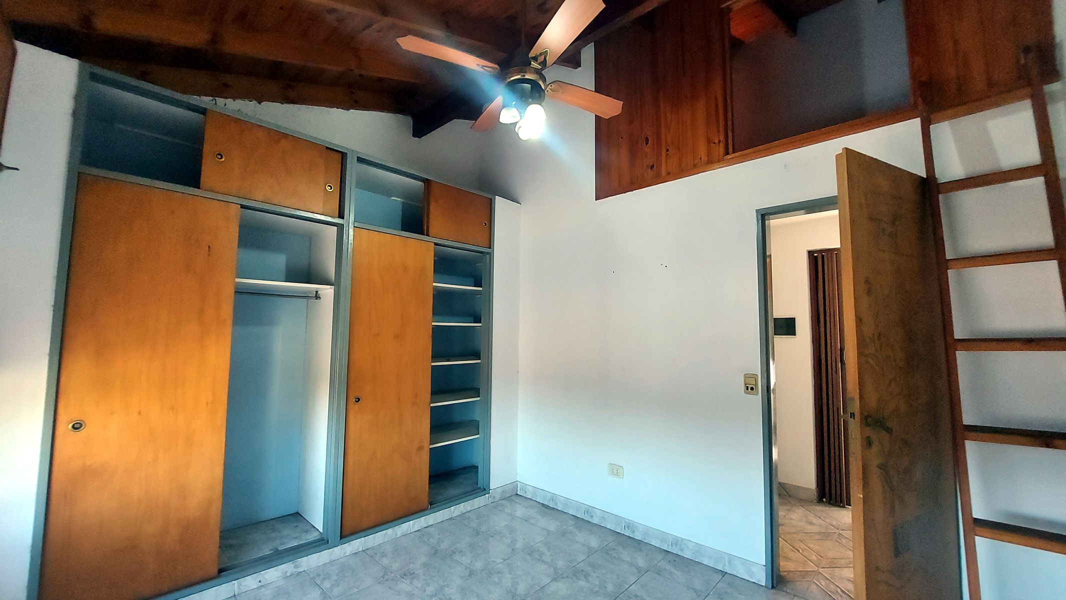 Venta 2 casas en mismo lote Moron - 7