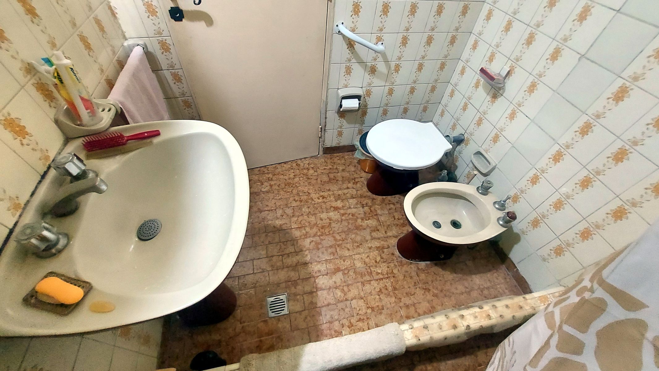 Venta 2 casas en mismo lote Moron - 19