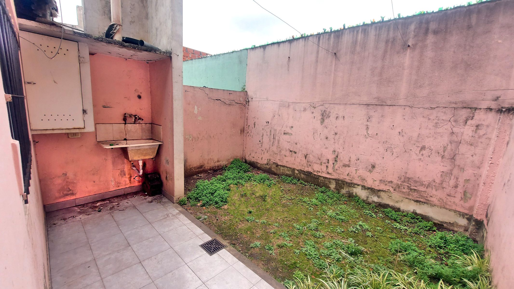 Alquiler 2 ambientes Moron con patio - 7