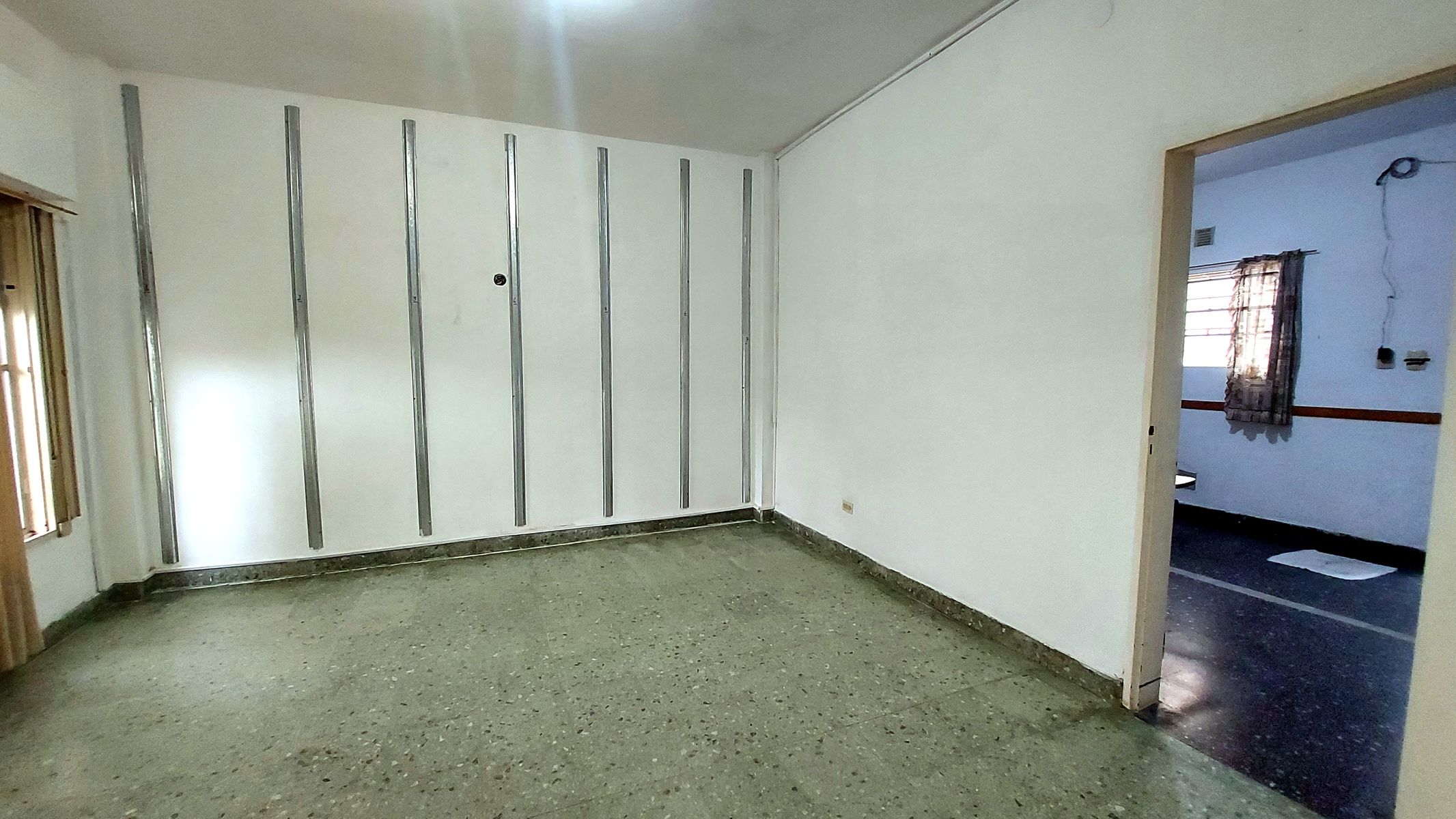 Gran oportunidad 2 x 1 casas Moron - 31