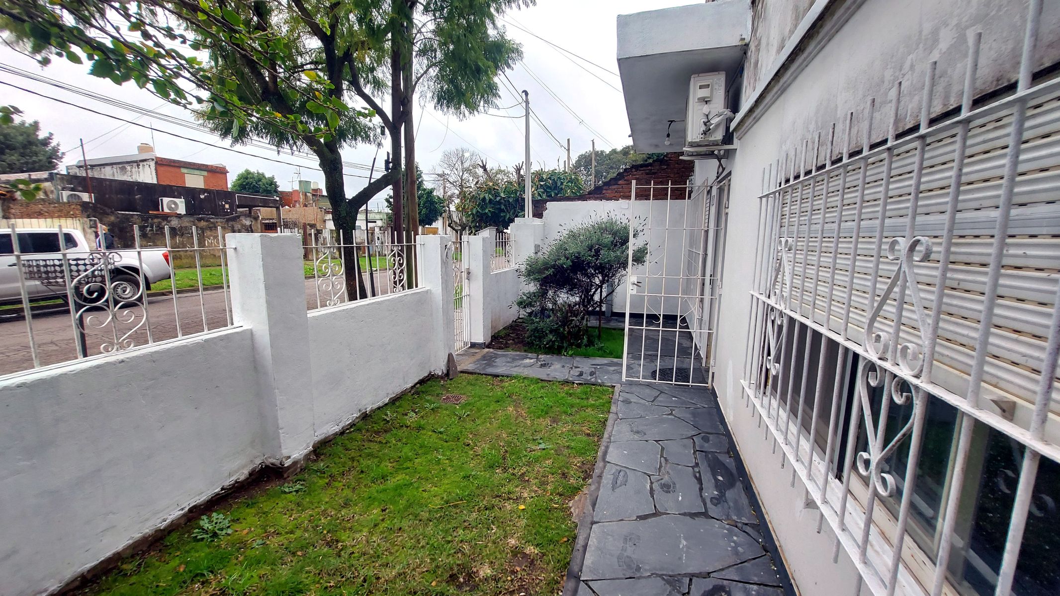 Gran oportunidad 2 x 1 casas Moron - 38