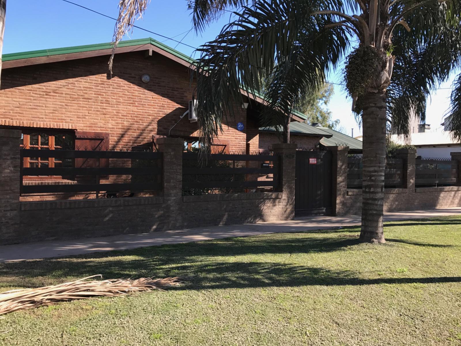 CASA EN FUNES, INDEPENDENCIA 1150
