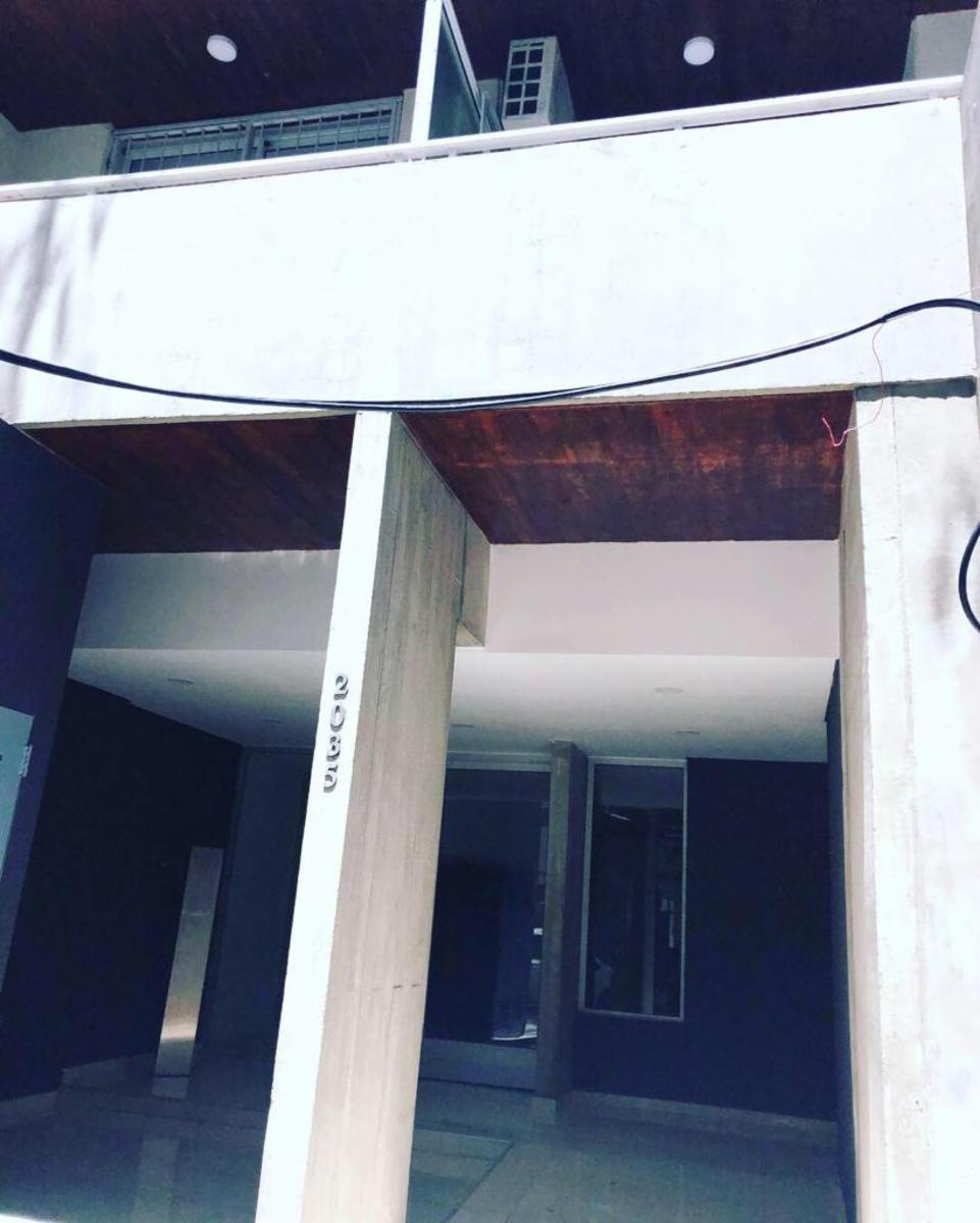 3 de febrero 2000, Hermoso departamento — foto 2