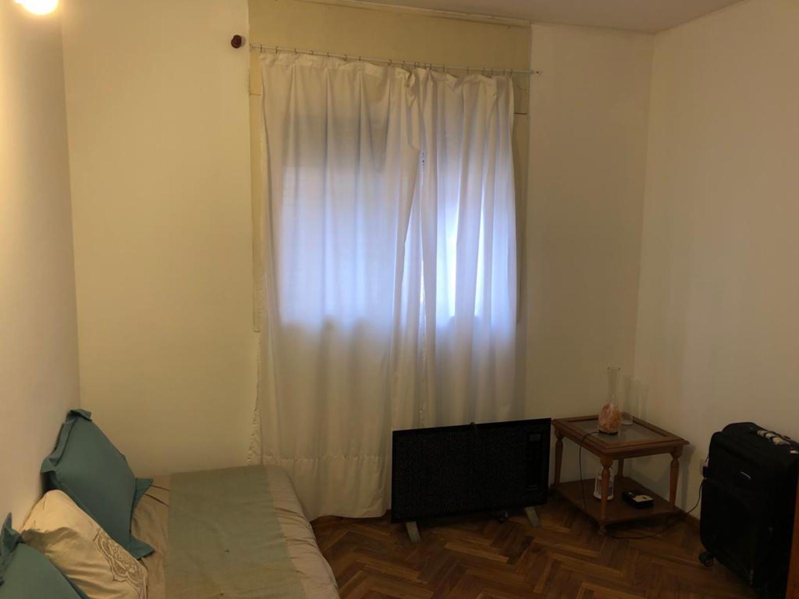 Av Pellegrini 2300, departamento con cochera — foto 5