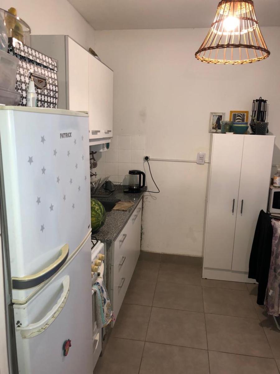 Av Pellegrini 2300, departamento con cochera — foto 10