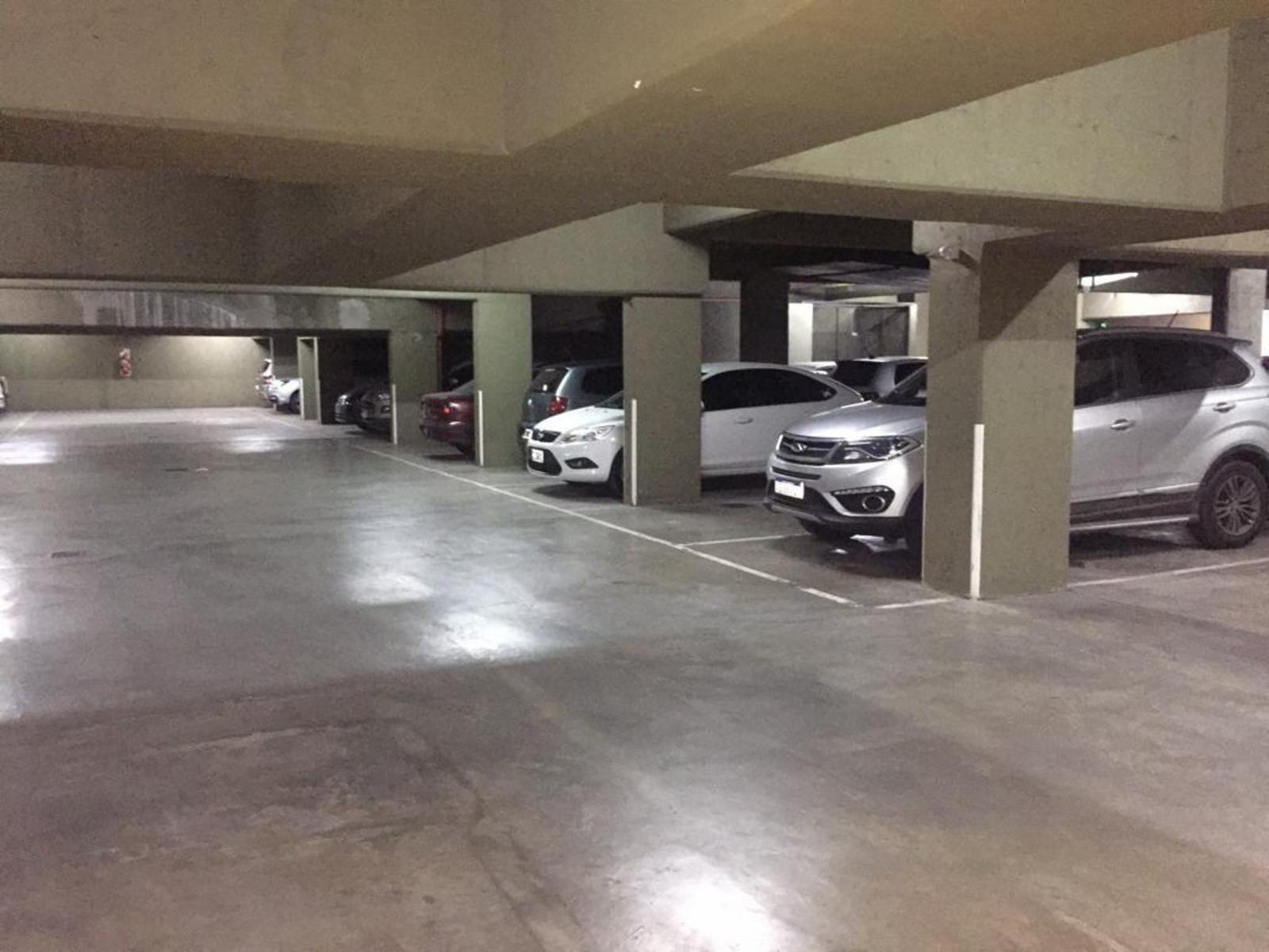 IMPERDIBLE DEPTO DE 3 AMB CON COCHERA Y BAULERA — foto 5