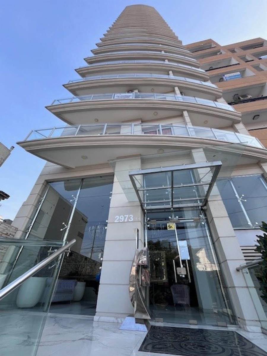 DEPTO 2 AMB EN TORRE