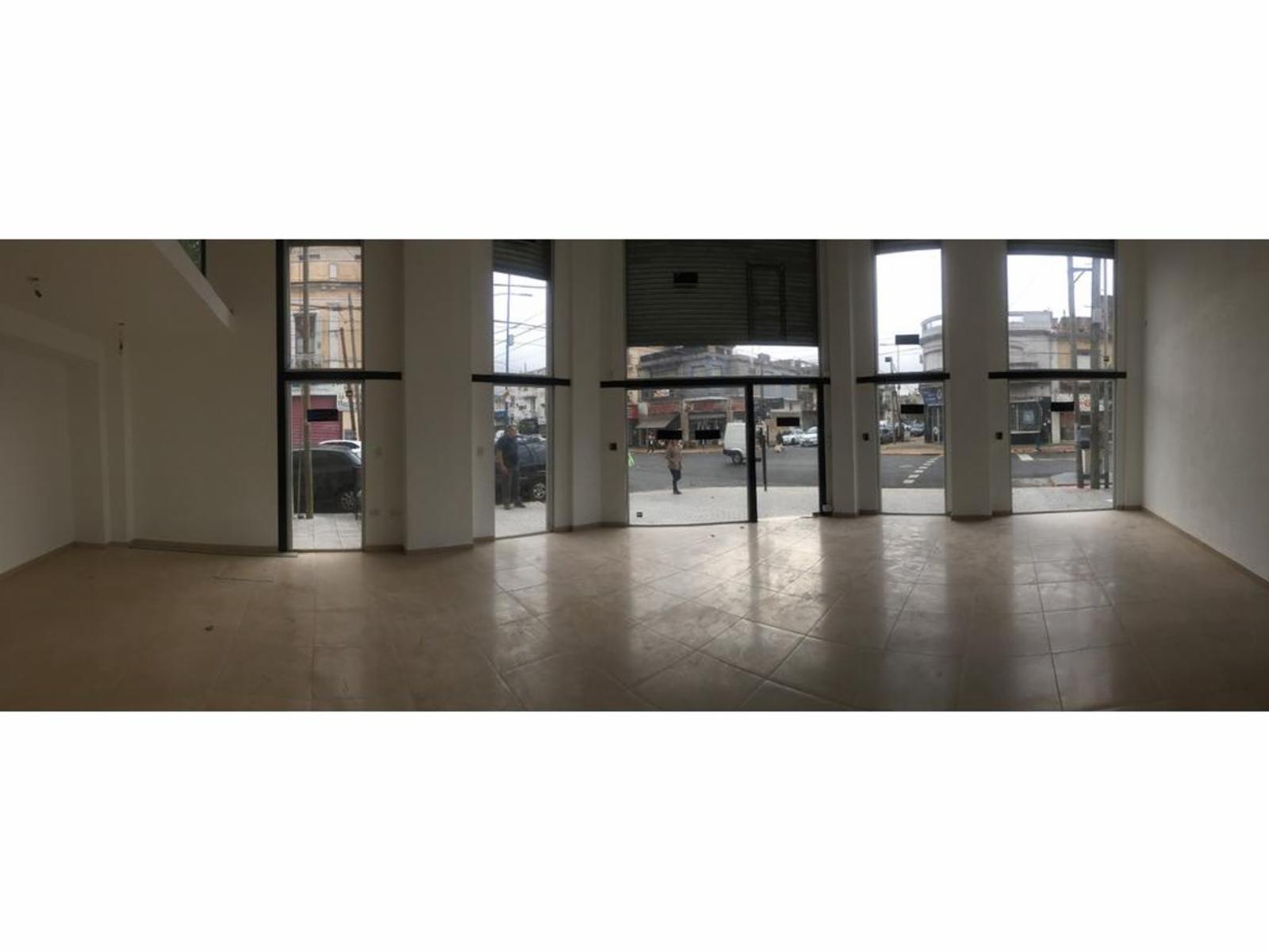 IMPORTANTE LOCAL COMERCIAL A ESTRENAR — foto 11