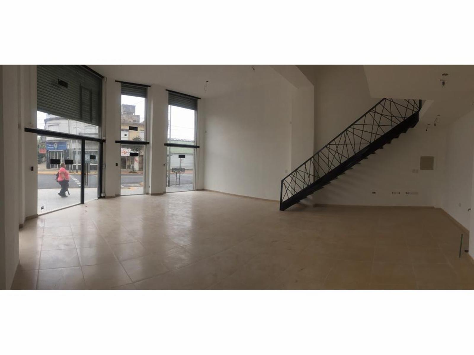IMPORTANTE LOCAL COMERCIAL A ESTRENAR — foto 12
