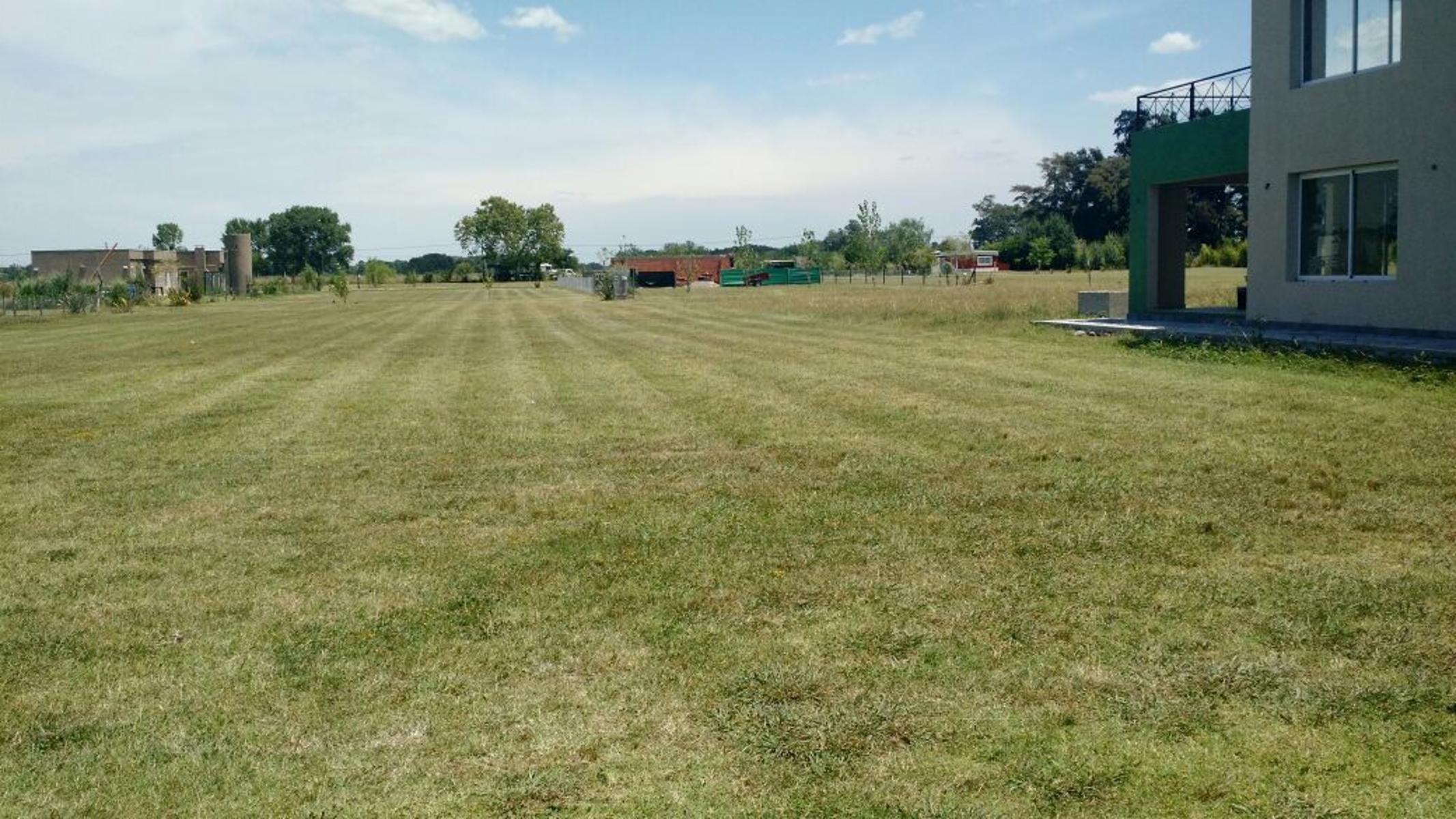IMPERDIBLE LOTE DE 1487 MTS2 EN LOMAS DE PETION — foto 8