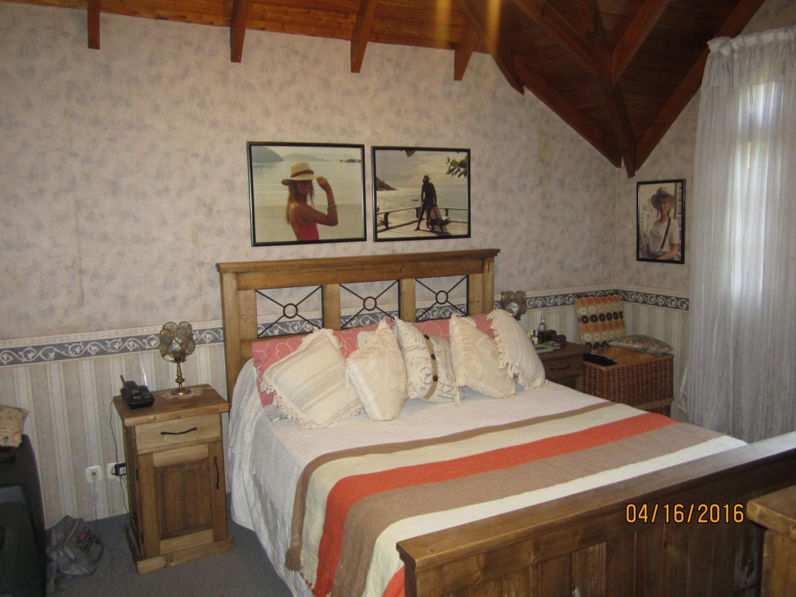 MAGNIFICO CHALET SOBRE GRAN LOTE EN EL PARAISO — foto 8