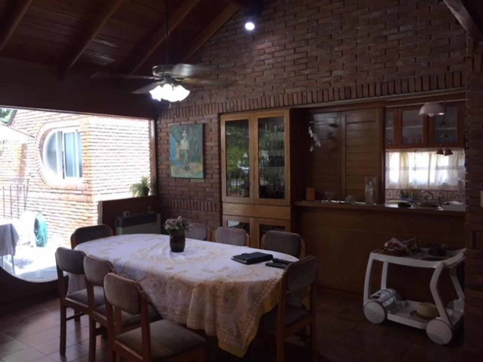CHALET DE 4 AMB CON PISCINA — foto 3