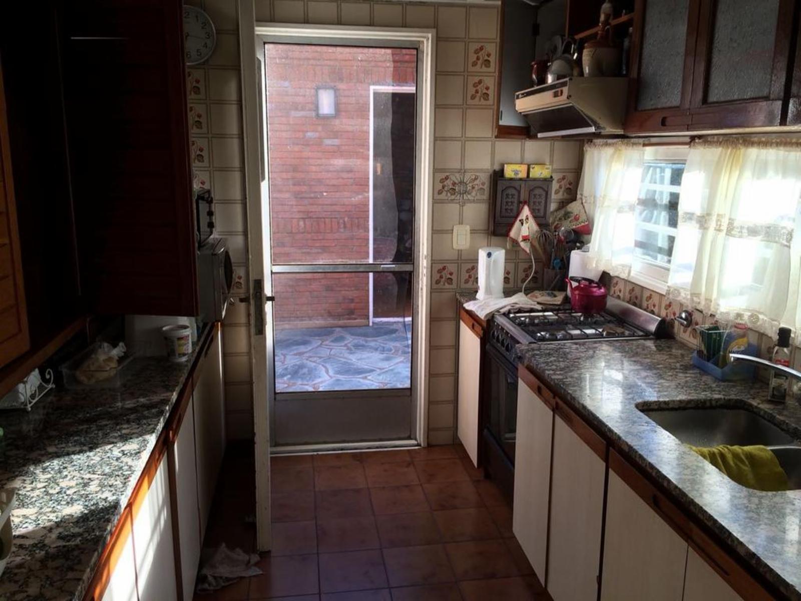 CHALET DE 4 AMB CON PISCINA — foto 5