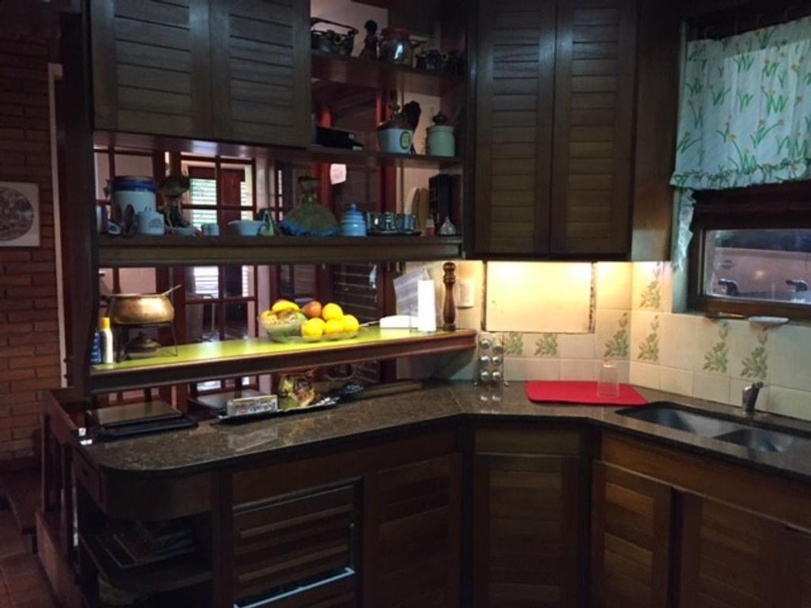 IMPECABLE CHALET SOBRE IMPORTANTE LOTE — foto 12