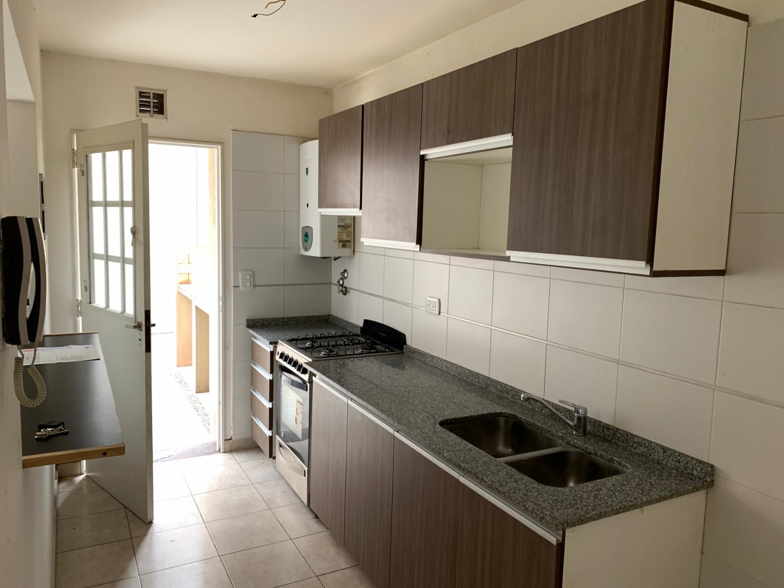 GRAN DUPLEX DE 4 AMB EN COMPLEJO — foto 6