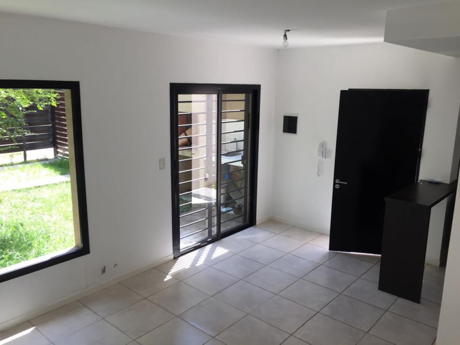 HERMOSO DUPLEX DE 2 AMB — foto 2