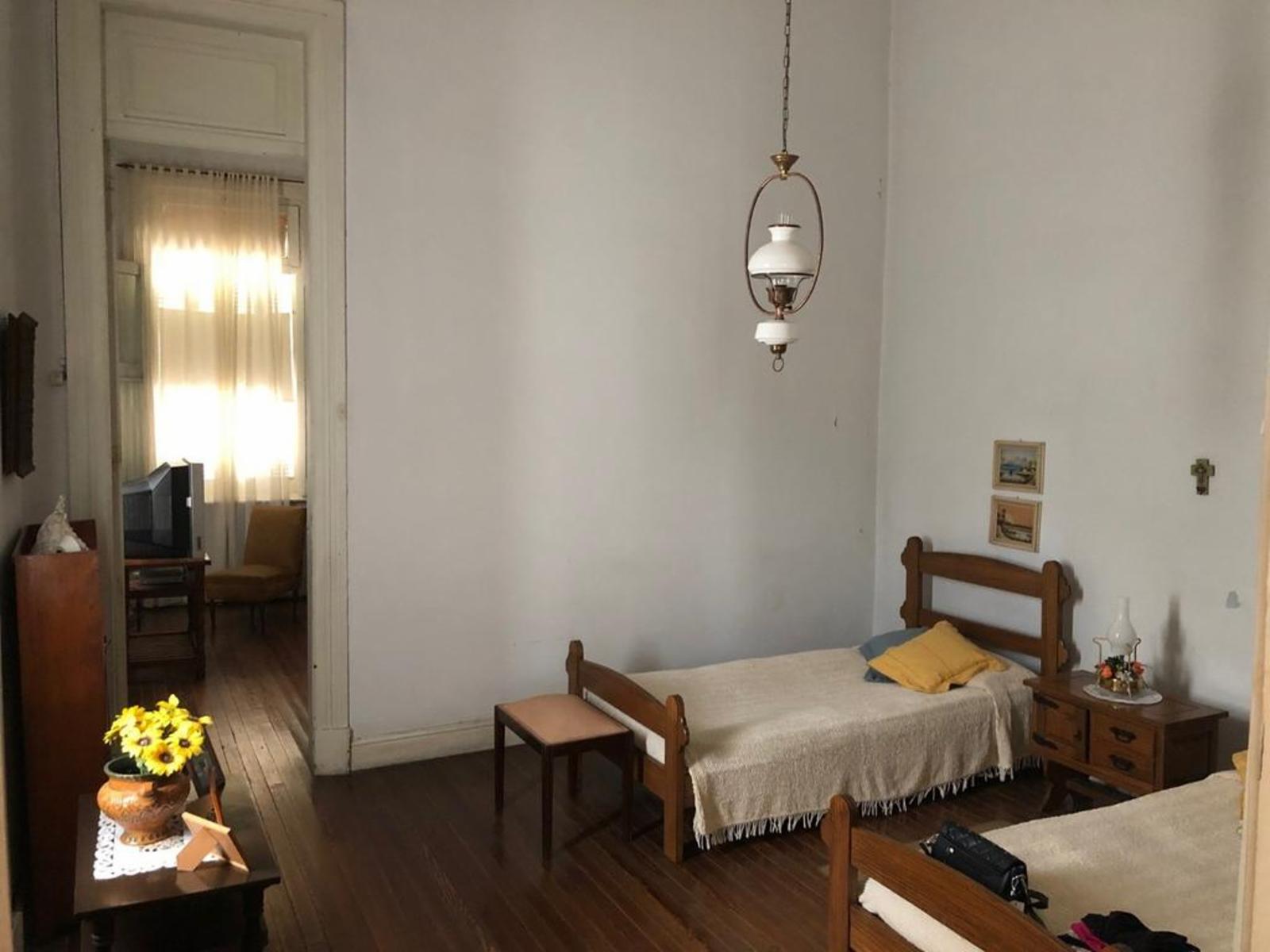 CASA DE 4 AMB SOBRE IMPORTANTE LOTE — foto 8