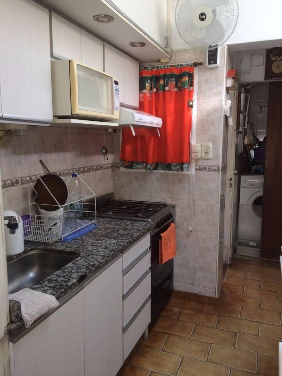 MUY LINDA CASA DE 4 AMB. EN TEMPERLEY E. — foto 4