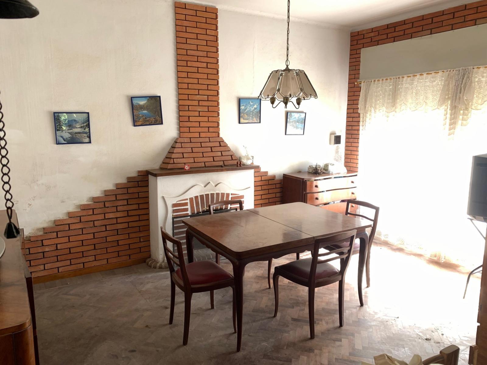 CHALET DE 4 AMB. SOBRE IMPORTANTE LOTE — foto 10