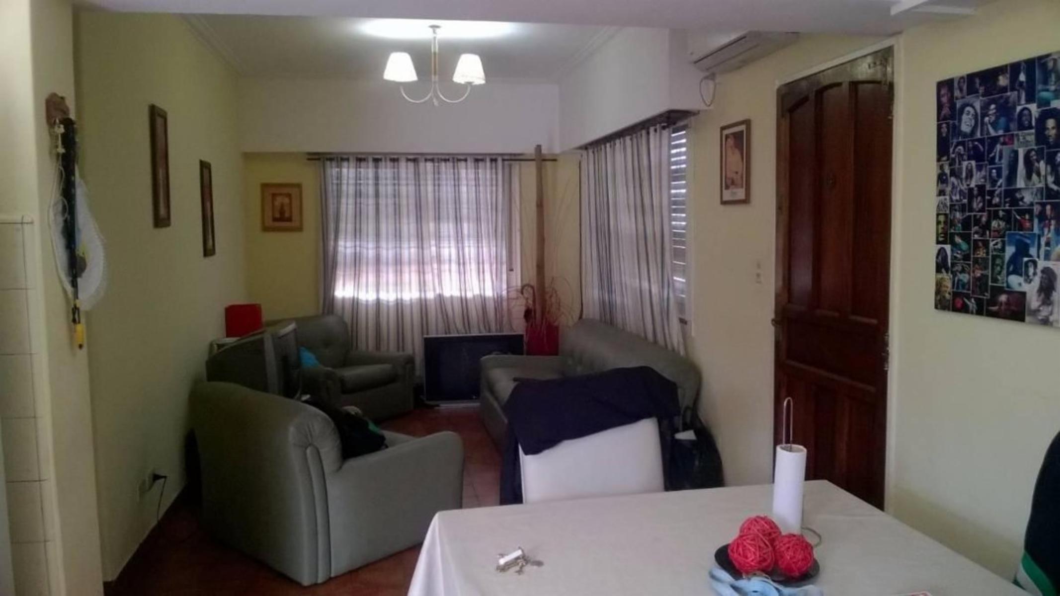CASA DE 4 AMB EN UNA PLANTA
