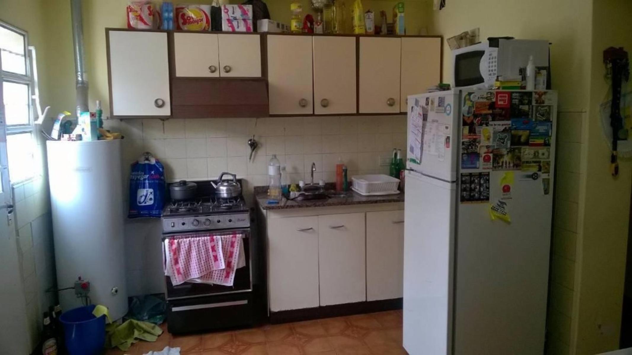 CASA DE 4 AMB EN UNA PLANTA — foto 2