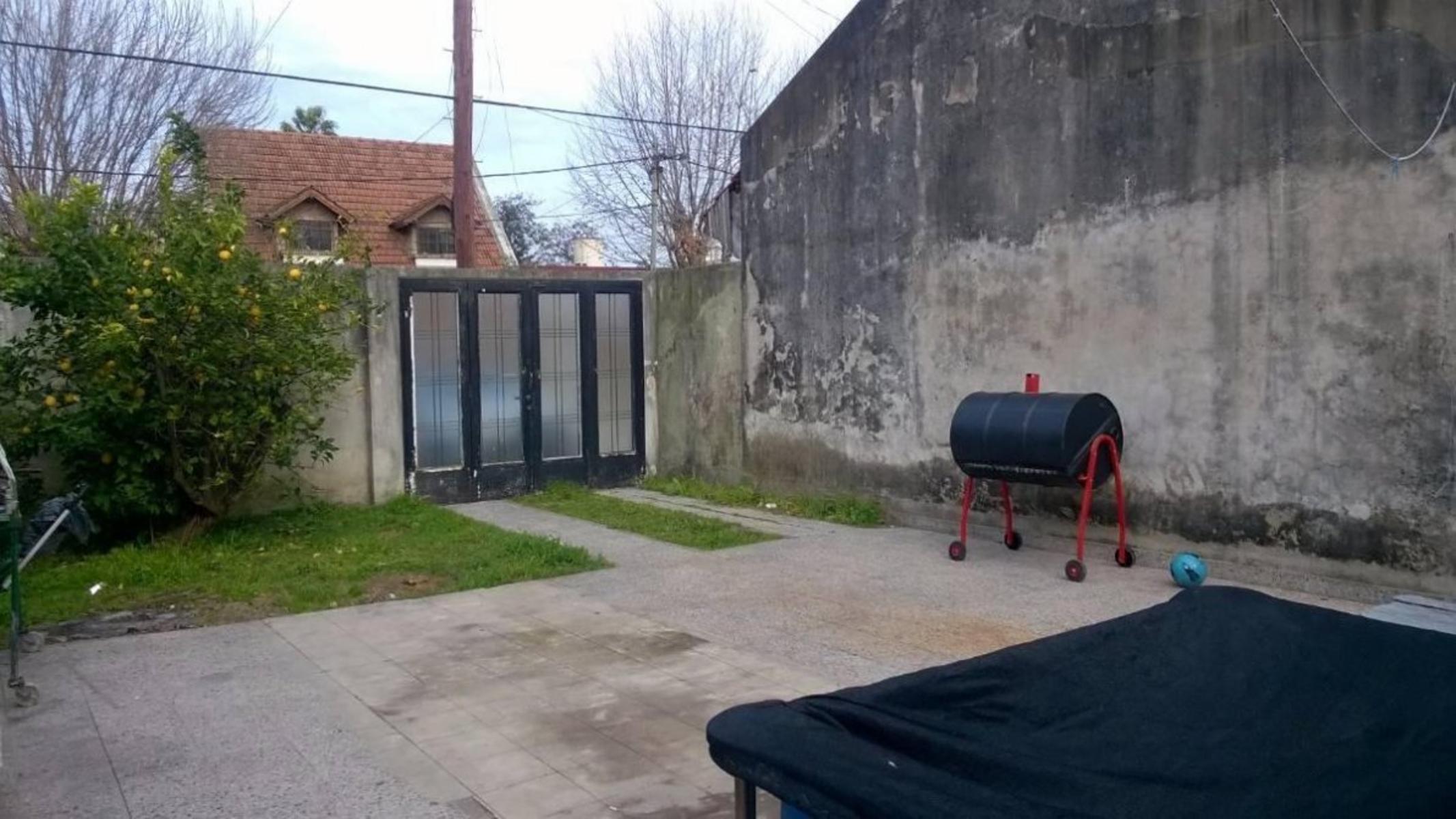 CASA DE 4 AMB EN UNA PLANTA — foto 3