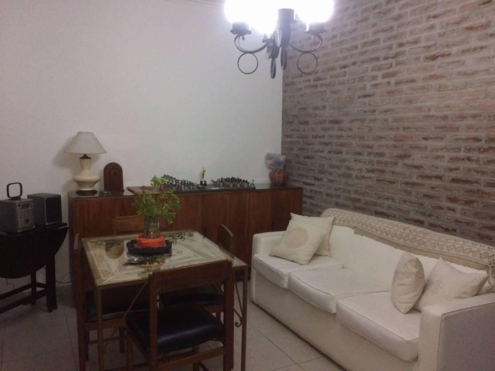 CASA DE 4 AMB. CON LOCAL AL FRENTE — foto 4