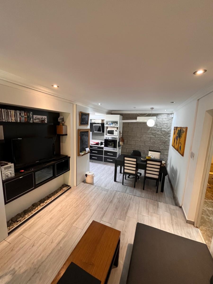 MUY LINDO CHALET FAMILIAR O MULTIFAMILAR SOBRE DOS LOTES — foto 4
