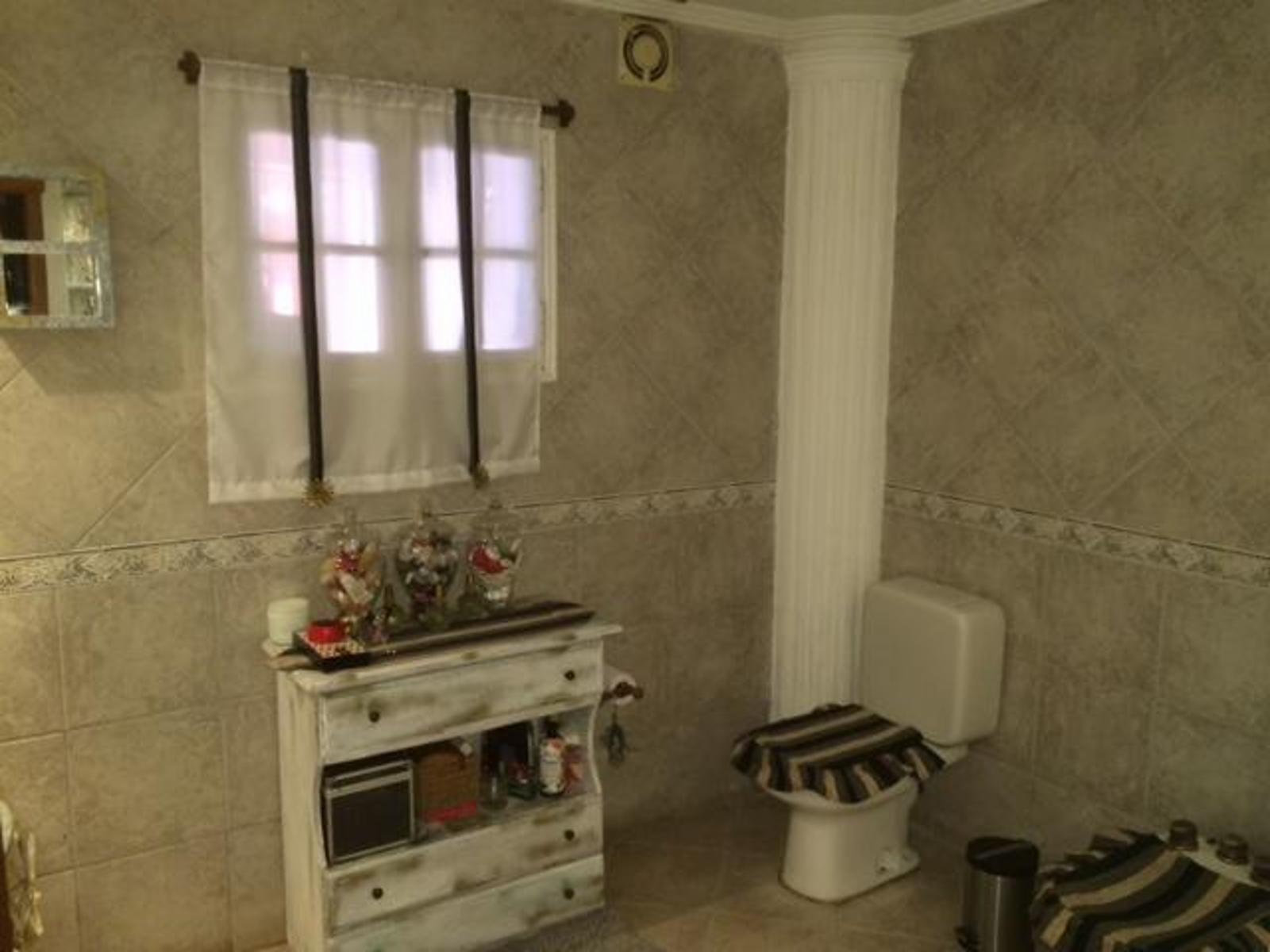 IMPECABLE CHALET EN ZONA RESIDENCIAL — foto 8